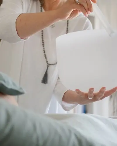 Individual crystal bowl healing