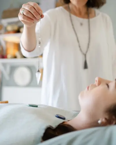 Chakra Reading with Pendulum