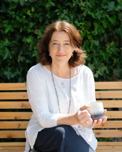 Contact Kate Hamilton-Hunter