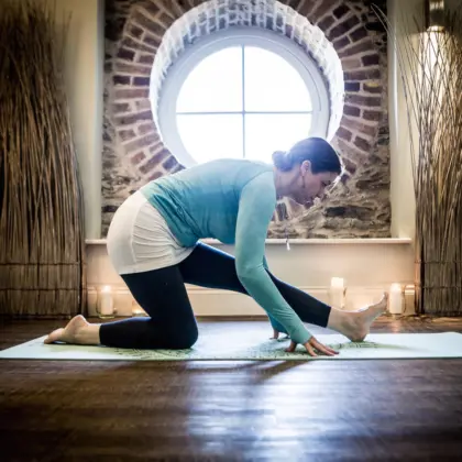 Kate Hamilton-Hunter Yoga